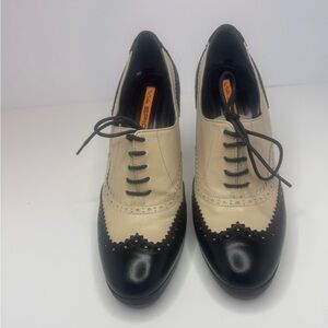 VIA SPIGA Black and Cream Heels Size 5.5M